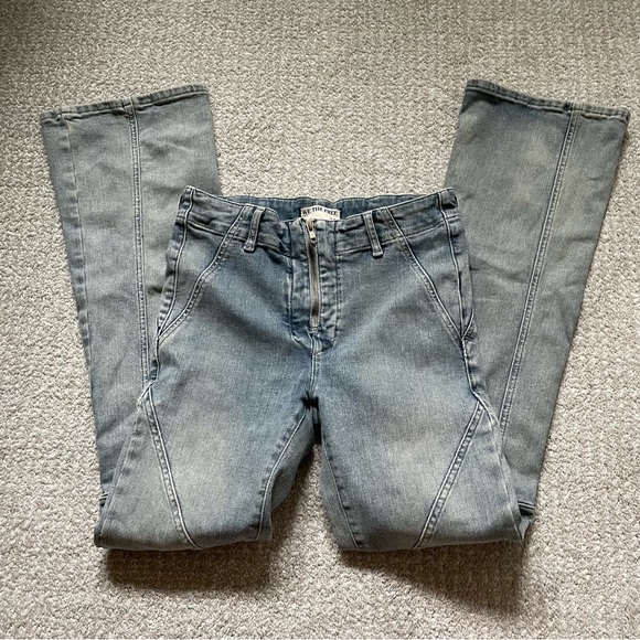 Free People We the free Mamba Mid-Rise Flare Jeans sz 28 Zip Fly - Picture 8 of 12